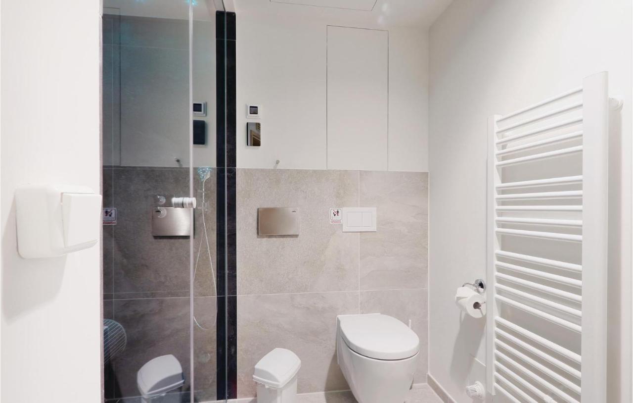 Apartment Stunning In Travemuende With Wifi *
